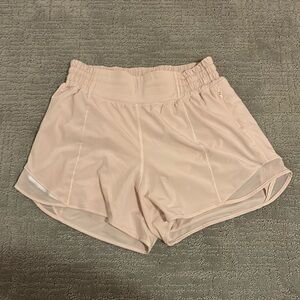 Lululemon Hotty Hot HR short 4” *lined size 6